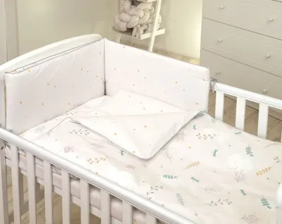 Set lenjerie din bumbac cu protectie laterala fata dubla pentru pat bebelusi 120 x 60 cm Airy Beige