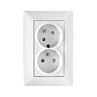 Priză dublă 16A cu pin PE rotit 45°, cleme elastice, alb