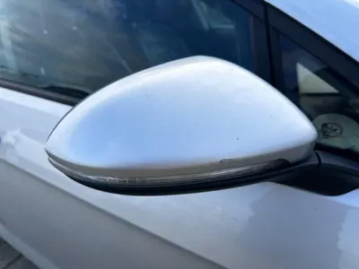 Oglinda dreapta cu rabatare electrica culoare argintie - la7w 5G1857508DQ Volkswagen Golf 7 facelift (2017-2020)