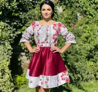 Rochie Traditionala stilizata Melania