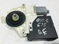 Motoras macara geam dreapta fata 1K5837402BD Volkswagen Golf 6 (2008-2013)