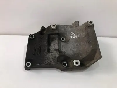 Suport compresor ac 038260885c Volkswagen Passat B5 (1996-2005) 1.9 tdi