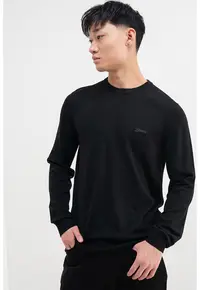 Pulover cu decolteu la baza gatului si logo - Negru