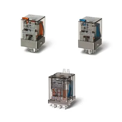 Releu de uz general - 3 contacte, 10 A, C (contact comutator), 220 V, Standard, C.C., AgNi, Fișabil, Indicator mecanic
