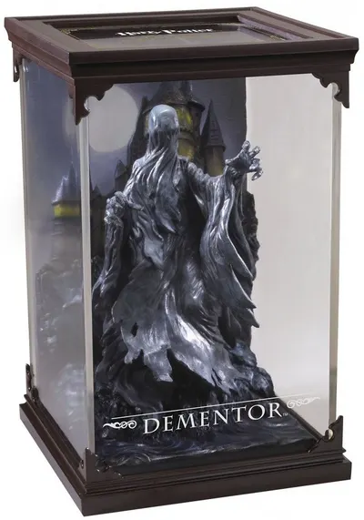 Statueta The Noble Collection Movies: Harry Potter - Dementor (Magical Creatures), 19 cm