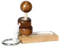 Puzzle logic 3D din lemn Fridolin - Eliberează inelul, nivelul 2/4