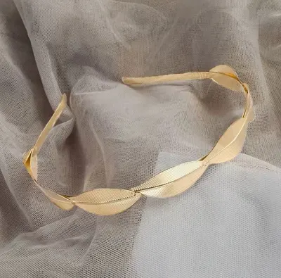 Cordeluta Aurie penrtu Par Model Pene
