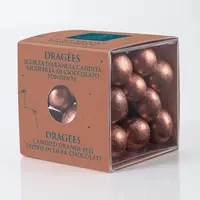 Drajeuri cu coji de portocale confiate invelite in ciocolata neagra cu decor aramiu