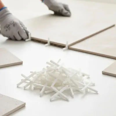 Distantieri PRO tip cruce pentru placi ceramice, rost 1.5 mm, set 100 bucati