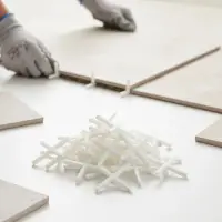 Distantieri PRO tip cruce pentru placi ceramice, rost 1.5 mm, set 100 bucati
