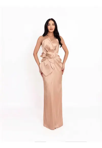 Rochie maxi - cu aspect satinat - culoare Nude - material sintetic - de ocazie - Nude
