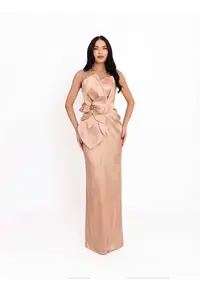 Rochie maxi - cu aspect satinat - culoare Nude - material sintetic - de ocazie - Nude
