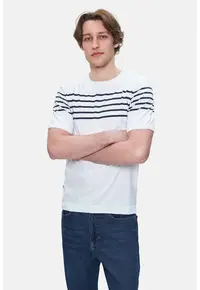 Tricou regular fit cu decolteu la baza gatului Kendrick - Alb