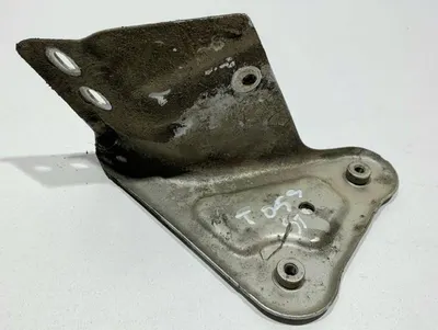 Suport aripa stanga fata 5JA821141A Seat Toledo 4 (2012-2018)