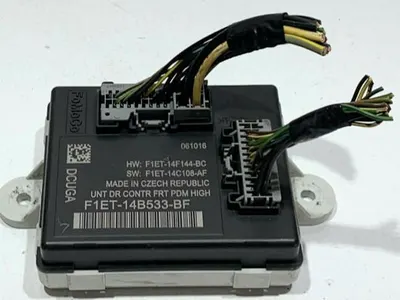 Calculator confort dreapta fata F1ET-14B533-BF Ford Focus 3 facelift (2013-2018)