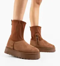 Cizme tip Ug Blazia Camel