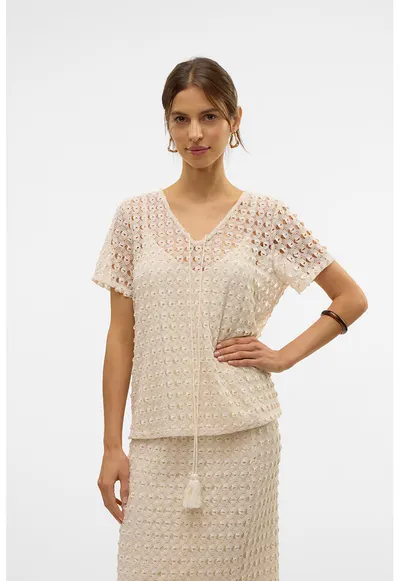 Bluza cu decolteu in V si maneci scurte - Bej