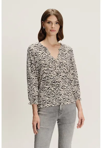 Bluza cu maneci trei sferturi si model - Negru/Bej