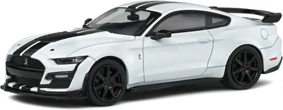 Model de colecție SOLIDO Moderne: Automobile - Shelby Mustang GT500 Stripes Black White