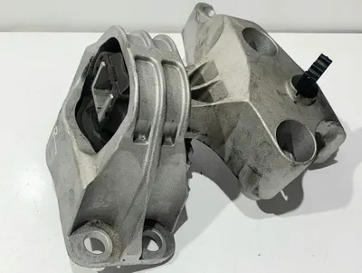 Suport cu tampon motor Dacia Duster (2010-2013) 1.5 dci 110 cp K9K (898)