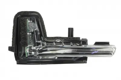 Stop lampa spate Dreapta (extern, LED) potrivita BMW X1 (F48) 1.5-2.0D 11.14
