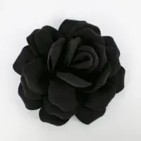 Brosa floare neagra cu diametru de 20 cm din stofa, cu clips si ac