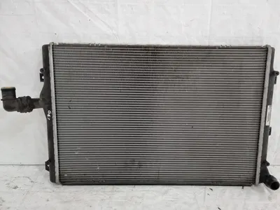 Radiator apa 1K0121251DD Volkswagen Golf 5 (2004-2009) 1.6 tdi