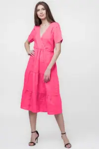 Rochie fucsia din in cu volane si bust petrecut