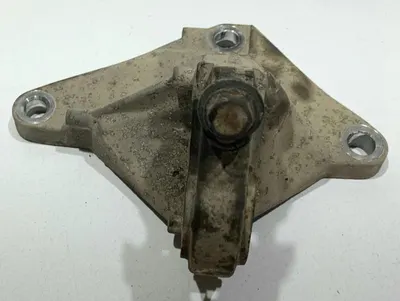 Suport motor 8200934389 Renault Laguna 3 (2007-2010) 2.0 benzina M4R (704)
