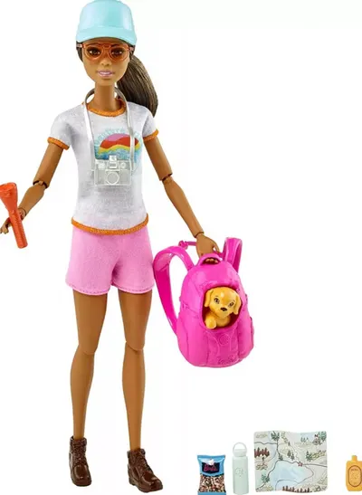 Set de joaca - Barbie in drumetie cu accesorii