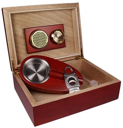 Cutie de trabucuri (humidor) WinJet - Zorr, cu scrumiera si foarfeca, cedru