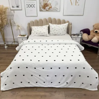 Patura Super Soft Cocolino, 200x230 cm – Rasfat absolut in zilele reci, Alb, inimioare