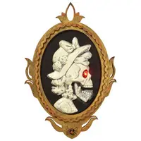 Decor schelet dama in rama animat