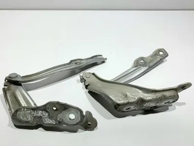 Set balamale capota fata culoare argintie -la7w 5E0823301 Skoda Octavia 3 (2013-2017 )