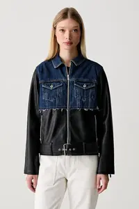 Karl Lagerfeld Jeans geacă de tranziție pentru femei