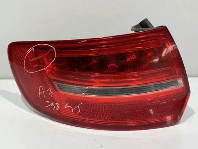 Lampa spate stanga aripa (cu defect) 8P4945095E Audi A3 facelift (2008-2013) [8P1]