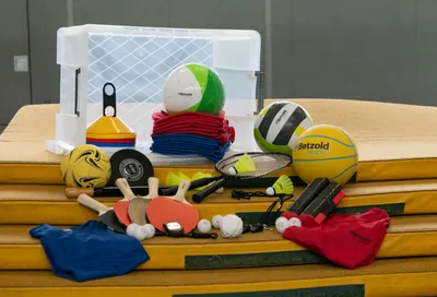Set de 42 de accesorii pentru activități sportive cu mingi