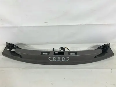 Ornament haion superior cu eleron (complet) 4G8827086K Audi A7 (2010-2018) [4g]