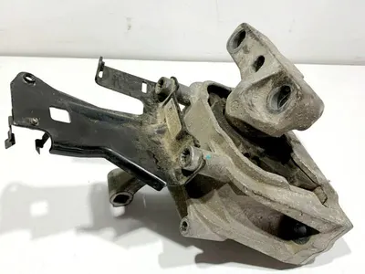 Suport / tampon motor 7N0131552 Seat Alhambra 2 (2010-2015) 2.0 tdi CFFB