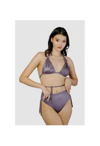 Costum de baie in doua piese cu cupe triunghiulare si slip cu talie inalta - Mov