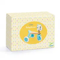 Tricicleta pentru copii din lemn fara pedale Djeco, recomandata copiilor de la 12 luni, inaltime ezut 24 cm