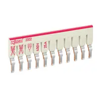 Staggered jumper; insulated; 11-way; Nominal current 25 A; suitable for 2002 and 2003 Series rail-mounted terminal blocks; light gray