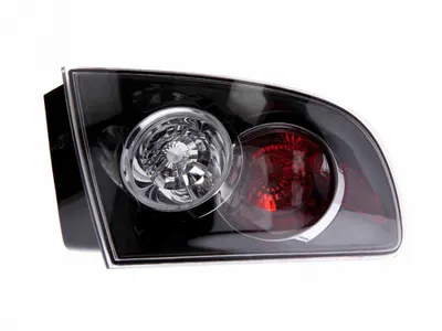 Stop tripla lampa spate stanga ( exterior , Semnalizator alb, culoare sticla: rosu) MAZDA 3 LIMUZINA 2003-2006