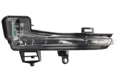 Semnalizator oglinda Stanga (LED) potrivit SKODA SUPERB III 1.4-2.0D 03.15-05.19