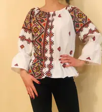Bluza stilizata cu motive traditionale Daniela 4