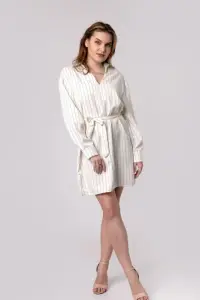 Rochie alba tip camasa cu cordon in talie