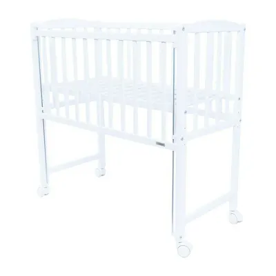 Patut din lemn bebe, 90x40 cm, Cu laterala culisanta, Cu roti, Certificat lemn FSC, Conform cu standardele de siguranta EN 716-1:2008, EN 716-2:2008, White, New Baby, Mateo
