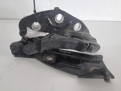 Balama capota dreapta fata 3d0823302d Volkswagen Phaeton (2002-2010)