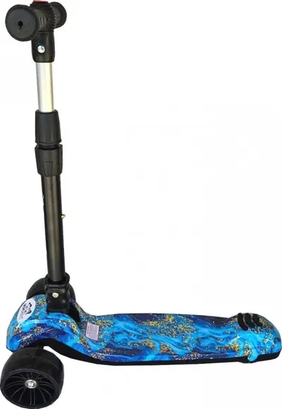 Trotineta pentru copii Novokids Mini Scooter 8150 Albastru cu roti luminoase din silicon, melodii si lumini, 3 roti, pliabila, maner reglabil pe inaltime, greutate suportata 50 kg