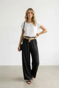 Pantaloni dama lejeri din tencel, cu talie elastica si curea, negri